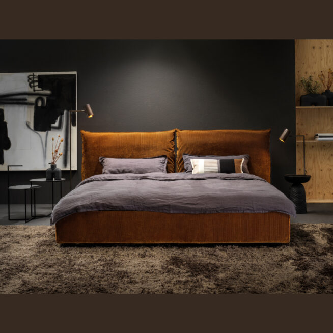 Möller Design Bett MD 13 Rose